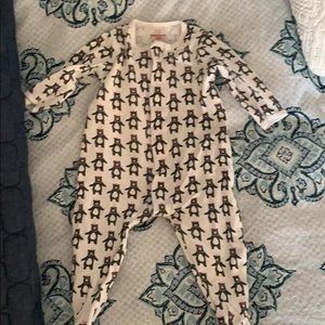 Magnetic Me Bear onesie 6-9 months